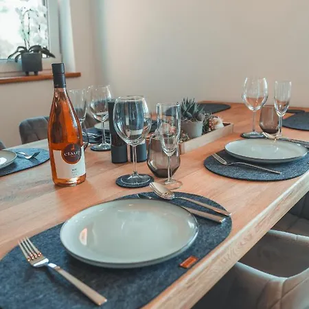 Steinablick Mit Grossem Balkon & Garage Apartman Ühlingen-Birkendorf